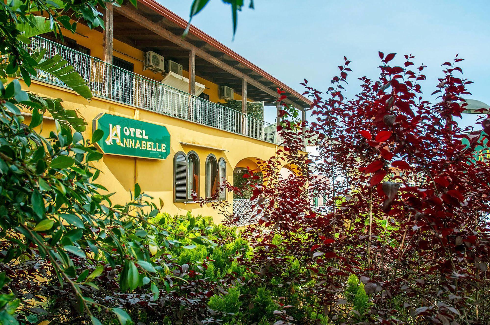 Hotel Annabelle อีสเกีย ภายนอก รูปภาพ