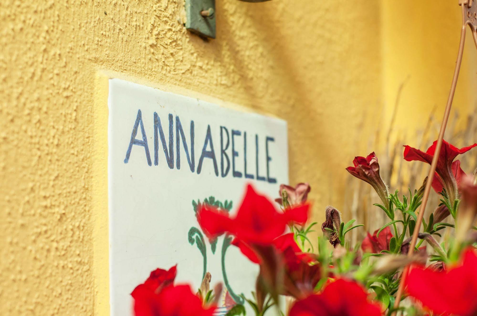 Hotel Annabelle อีสเกีย ภายนอก รูปภาพ